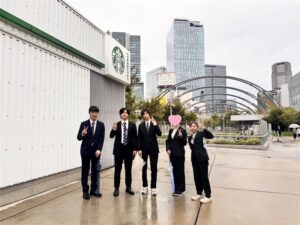 宮下パークのスタバに立ち寄り